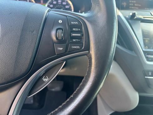 Used 2016 Acura MDX FWD w/ Technology Package image 12