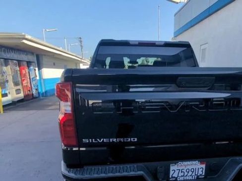 Certified 2023 Chevrolet Silverado 1500 Custom RWD image 7