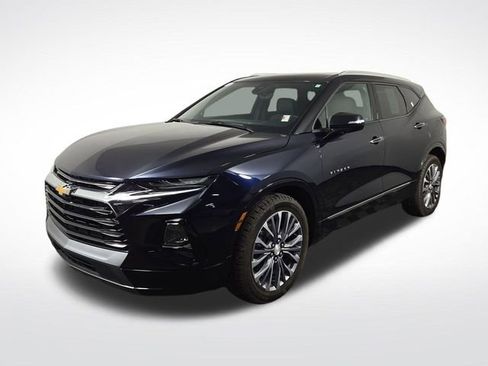 Used 2020 Chevrolet Blazer Premier w/ Driver Confidence II Package AWD/4WD image 2