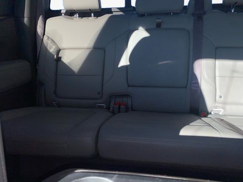 Used 2022 GMC Sierra 1500 SLT w/ SLT Premium Plus Package image 14