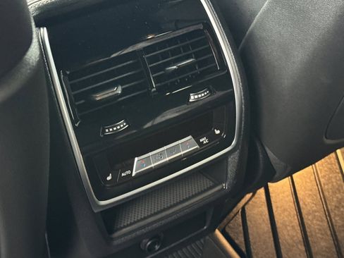 Used 2020 BMW X5 M50i w/ Executive Package image 13