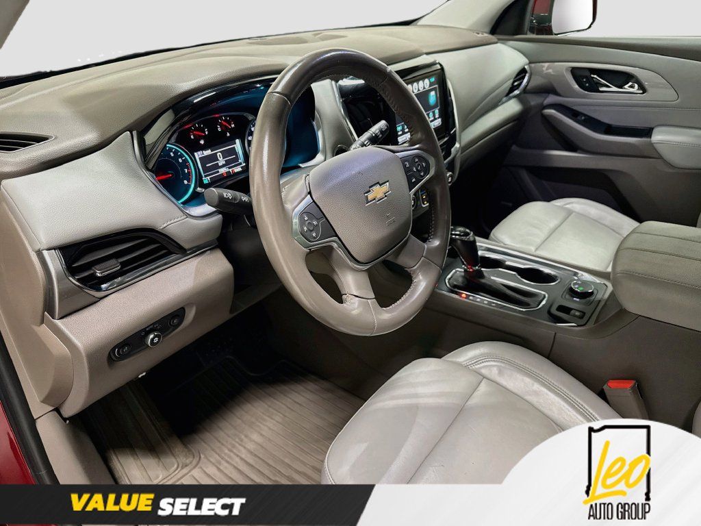 Used 2018 Chevrolet Traverse LT AWD/4WD image 11