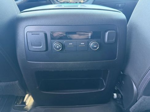 Used 2017 Chevrolet Tahoe LT AWD/4WD image 38