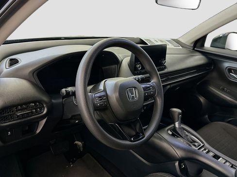 Used 2023 Honda HR-V LX image 18