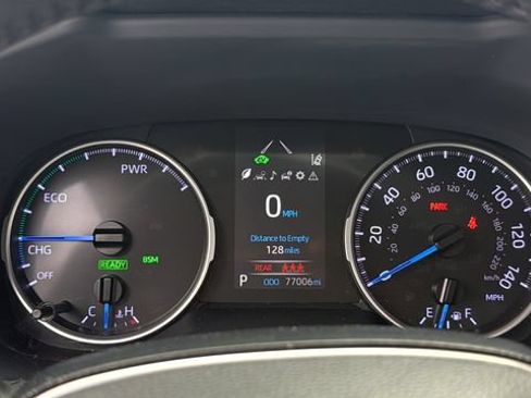Used 2020 Toyota RAV4 XLE w/ Convenience Package AWD/4WD image 23