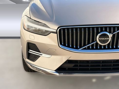 Certified 2023 Volvo XC60 B5 Ultimate image 11