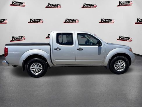 Used 2019 Nissan Frontier SV AWD/4WD image 4