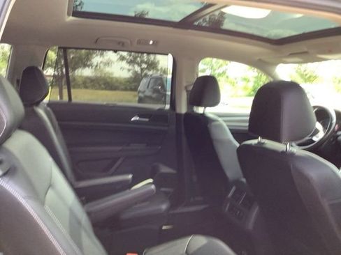 Used 2021 Volkswagen Atlas SEL AWD/4WD image 26