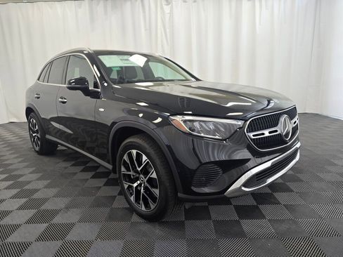 New 2025 Mercedes-Benz GLC 350e 4MATIC image 8