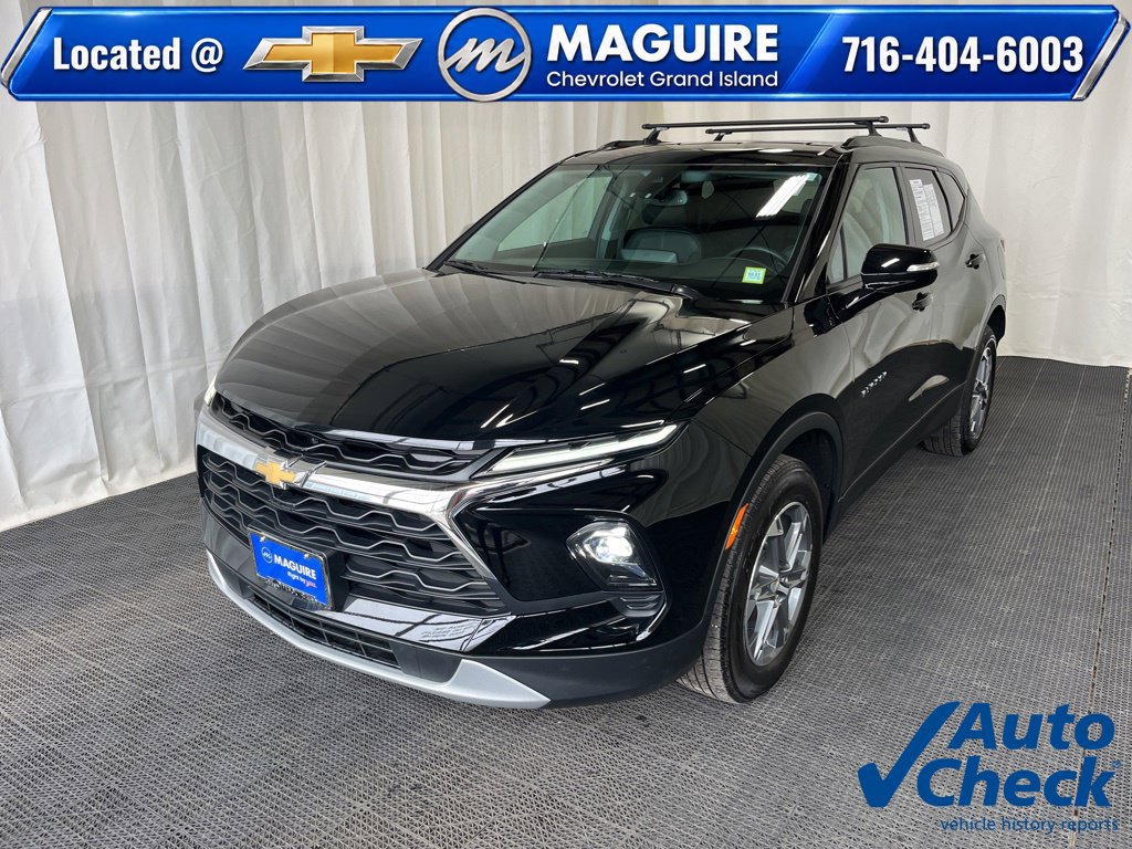 Used 2023 Chevrolet Blazer LT AWD/4WD image 1
