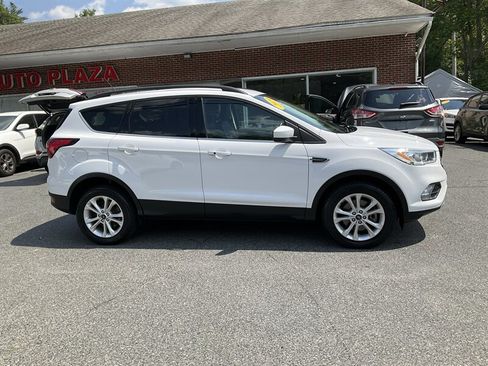 Used 2019 Ford Escape SEL AWD/4WD image 4