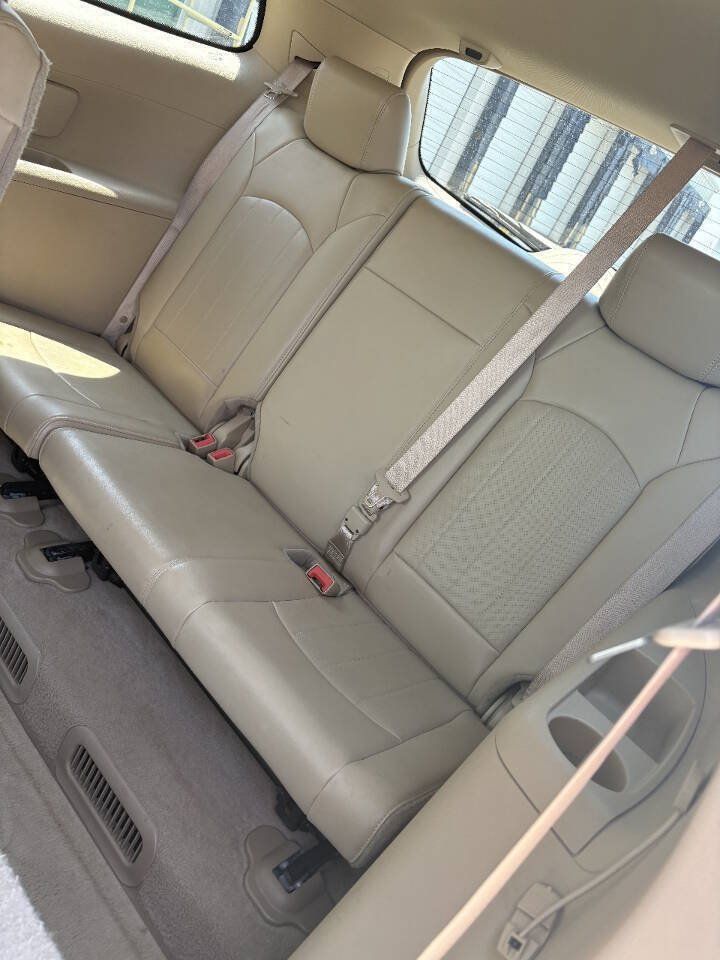 Used 2009 Buick Enclave CXL w/ Driver Confidence Package AWD/4WD image 10
