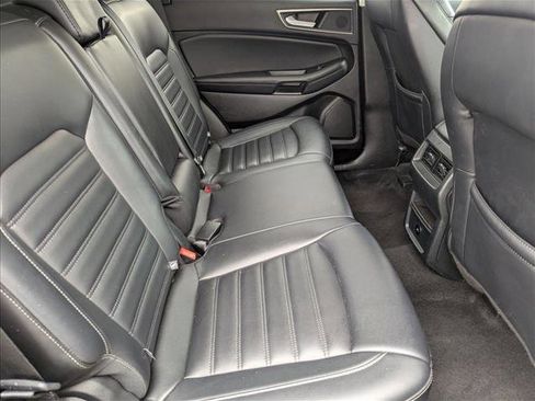 Used 2024 Ford Edge SEL image 19