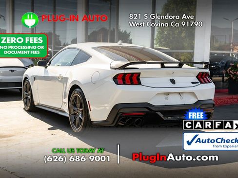 Used 2024 Ford Mustang Dark Horse RWD image 3