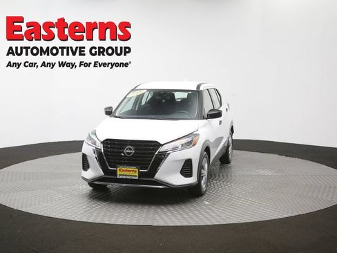 Used 2023 Nissan Kicks S FWD image 56