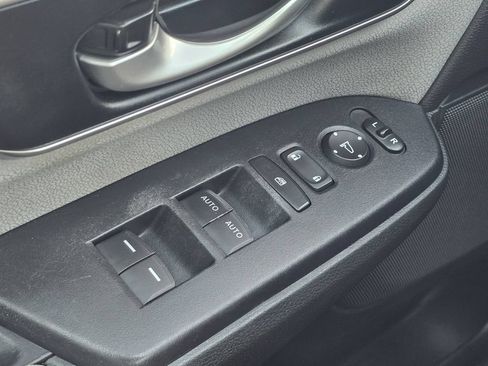 Used 2021 Honda CR-V EX image 22