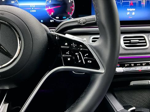 Certified 2025 Mercedes-Benz GLE 350 4MATIC image 23