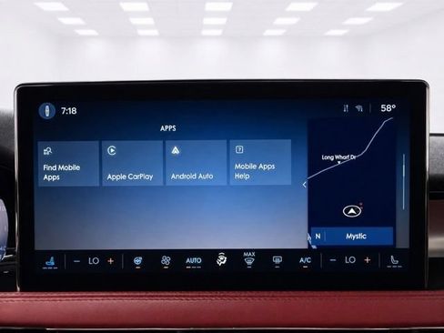 Used 2025 Lincoln Corsair Reserve w/ Equipment Group 202A AWD/4WD image 33