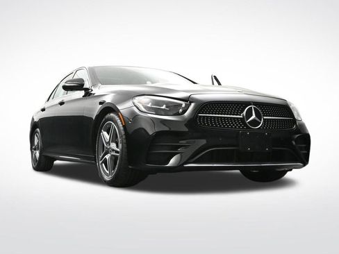 Used 2022 Mercedes-Benz E 350 4MATIC Sedan image 30