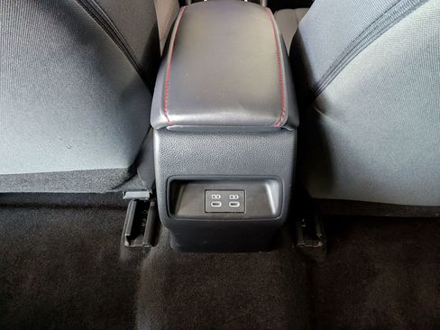 Certified 2024 Toyota Corolla SE w/ SE Premium Package FWD image 27