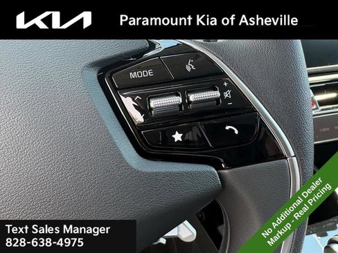 New 2026 Kia Niro LX FWD image 13