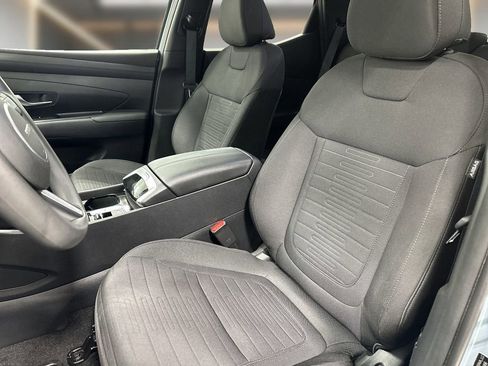 Certified 2025 Hyundai Santa Cruz SE FWD image 13