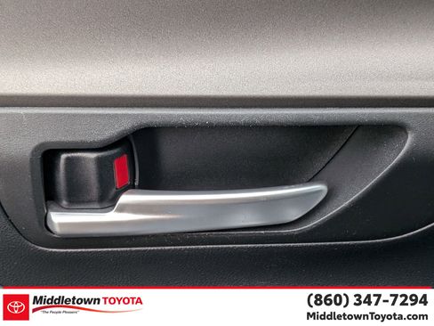 Certified 2024 Toyota Grand Highlander AWD image 11