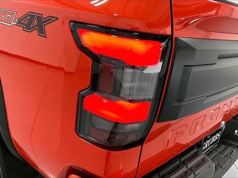 Used 2025 Nissan Frontier PRO-4X w/ Pro Convenience Package image 39