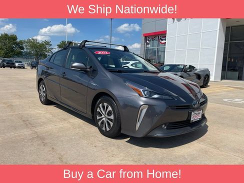 Used 2022 Toyota Prius XLE AWD/4WD image 1