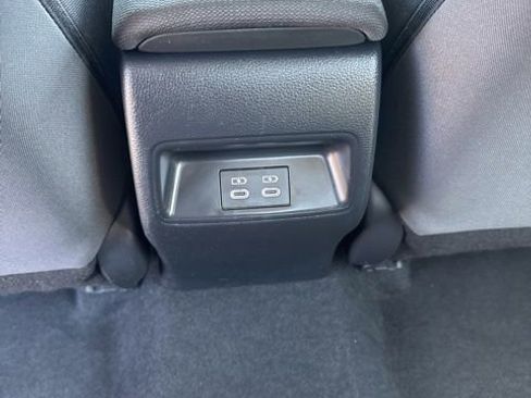 Used 2024 Toyota Corolla LE FWD image 19
