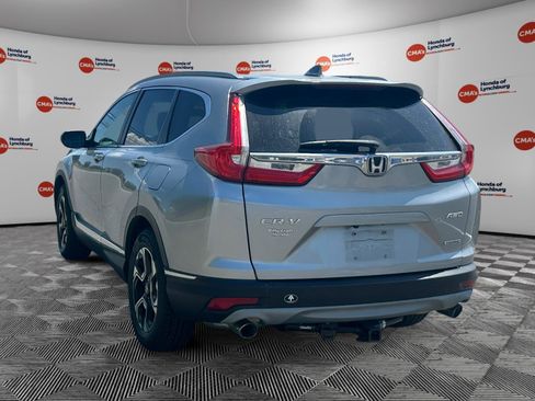 Used 2017 Honda CR-V Touring image 3