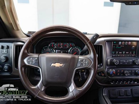 Used 2016 Chevrolet Silverado 3500 LTZ AWD/4WD image 22