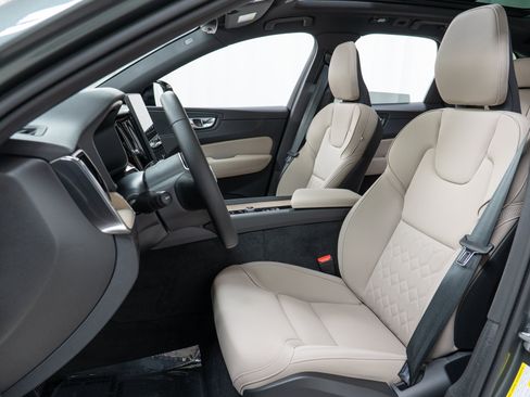 New 2026 Volvo XC60 B5 Plus w/ Climate Package AWD/4WD image 13