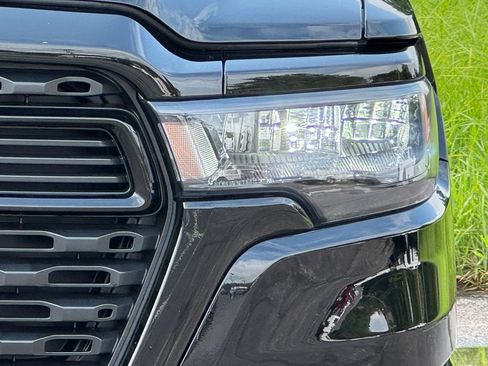 Used 2025 RAM 1500 Tradesman w/ Night Edition AWD/4WD image 5