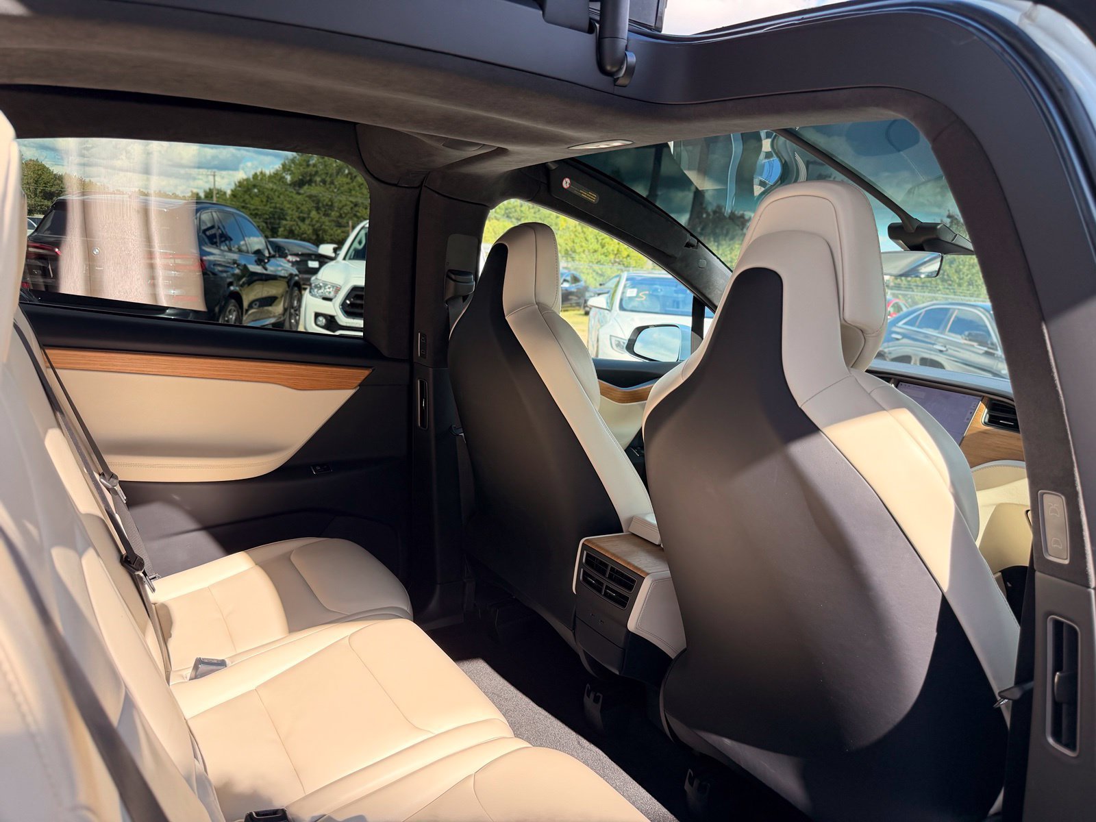 Used 2019 Tesla Model X 75D AWD/4WD image 33