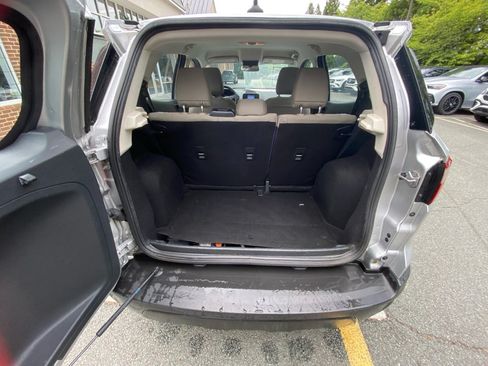 Used 2021 Ford EcoSport S FWD image 19