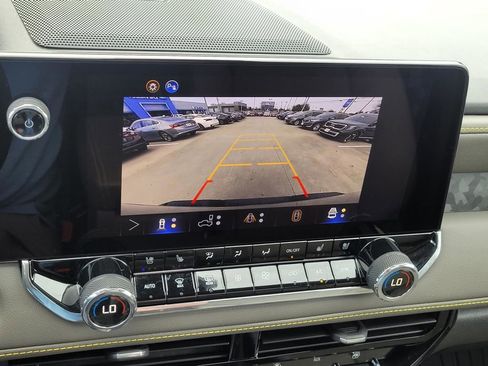 New 2026 Chevrolet Colorado ZR2 w/ Technology Package image 19