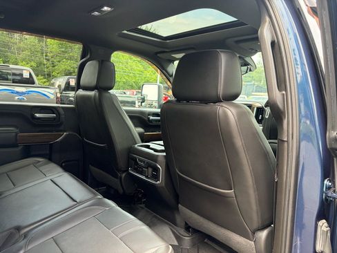 Used 2021 Chevrolet Silverado 2500 High Country w/ Technology Package AWD/4WD image 47