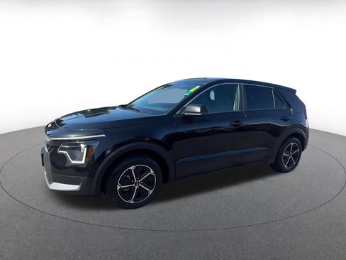 Used 2026 Kia Niro LX FWD image 8