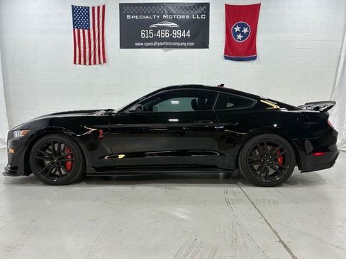 Used 2020 Ford Mustang Shelby GT500 w/ Technology Package RWD image 8