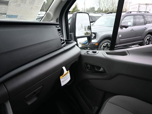 New 2026 Ford Transit 250 148 Medium Roof Extended AWD image 22