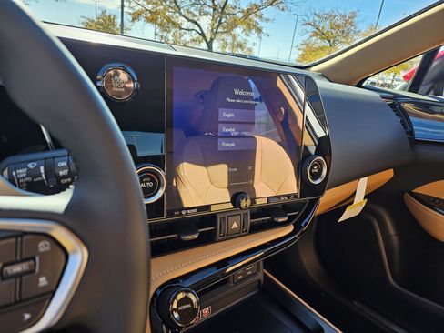 New 2026 Lexus NX 350 AWD w/ Premium Package image 18