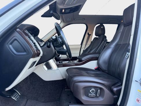Used 2016 Land Rover Range Rover Supercharged image 7