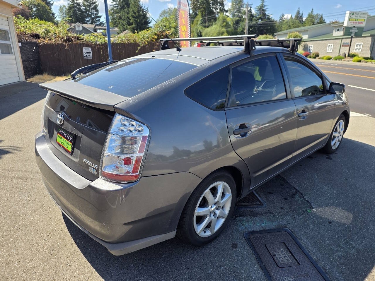 Used 2007 Toyota Prius Touring w/ Pkg 6 Touring Edition FWD image 8