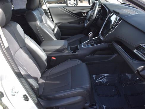 Used 2024 Subaru Outback Limited image 15