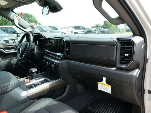 New 2026 Chevrolet Silverado 1500 RST AWD/4WD image 10