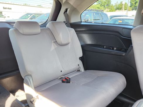 Certified 2019 Honda Odyssey EX image 15