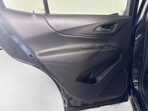 Used 2022 Chevrolet Equinox LT FWD image 26
