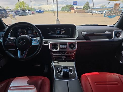 Used 2021 Mercedes-Benz G 550 image 12