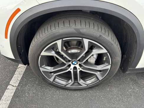 Used 2023 BMW X5 xDrive40i image 13